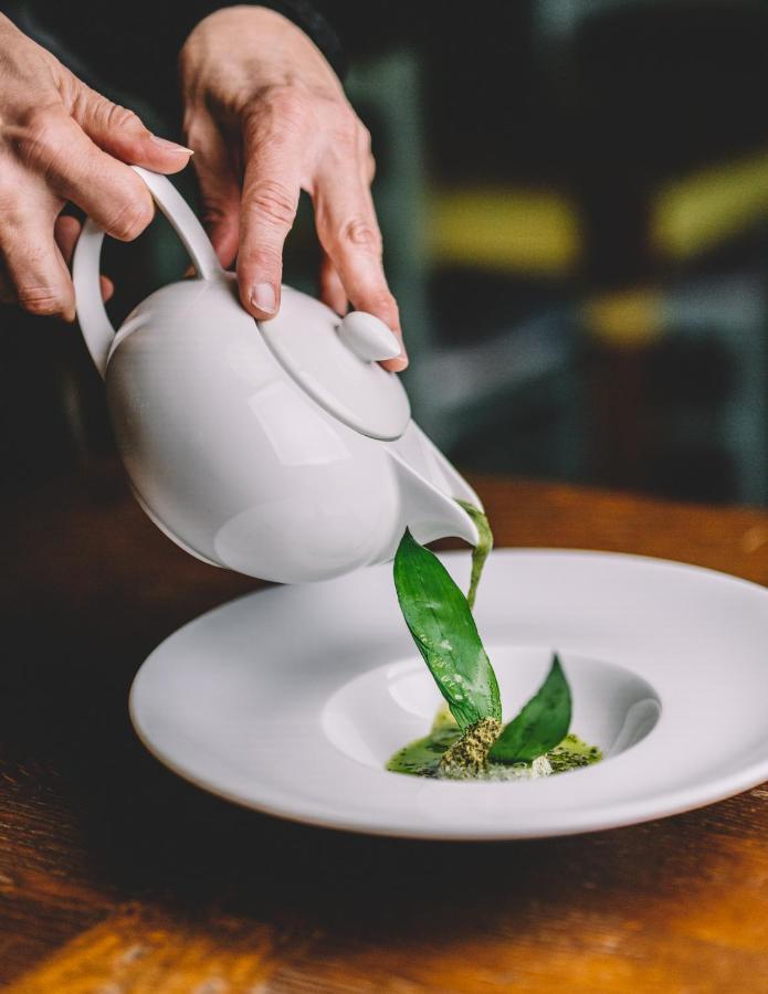 Kabaj Wine & Dine Hotel Dobrovo Kültér fotó
