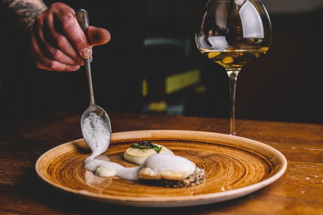 Kabaj Wine & Dine Hotel Dobrovo Kültér fotó